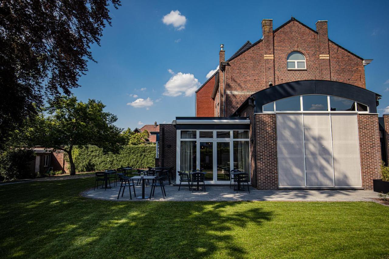 Burgemeesterhuys Beringen Extérieur photo
